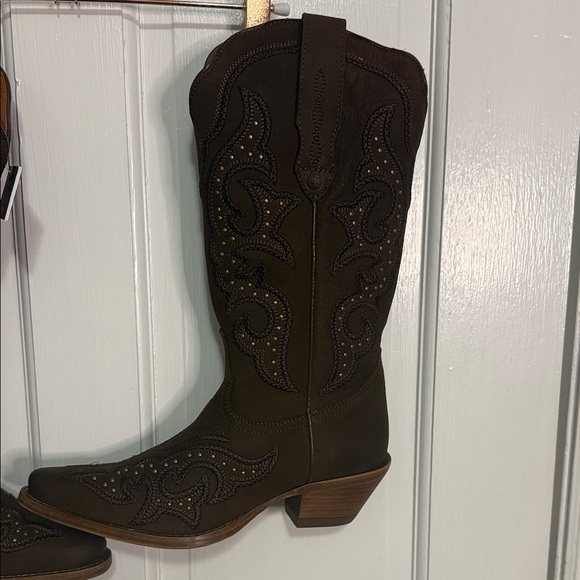 Brown Heeled Boots - Picture 3 of 6